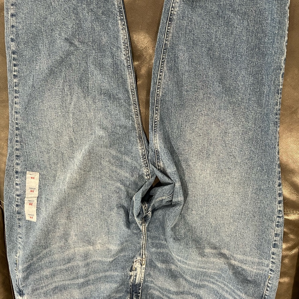 Old Navy Mid-Rise Boyfriend Blue Jeans